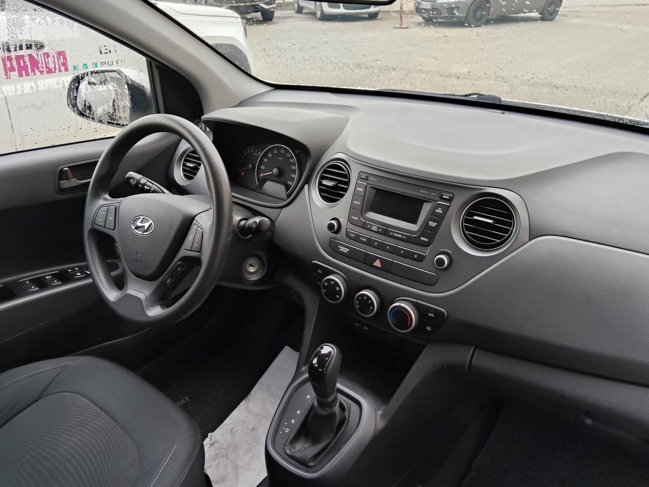 Hyundai i10 1.0 MPI Login A/T
