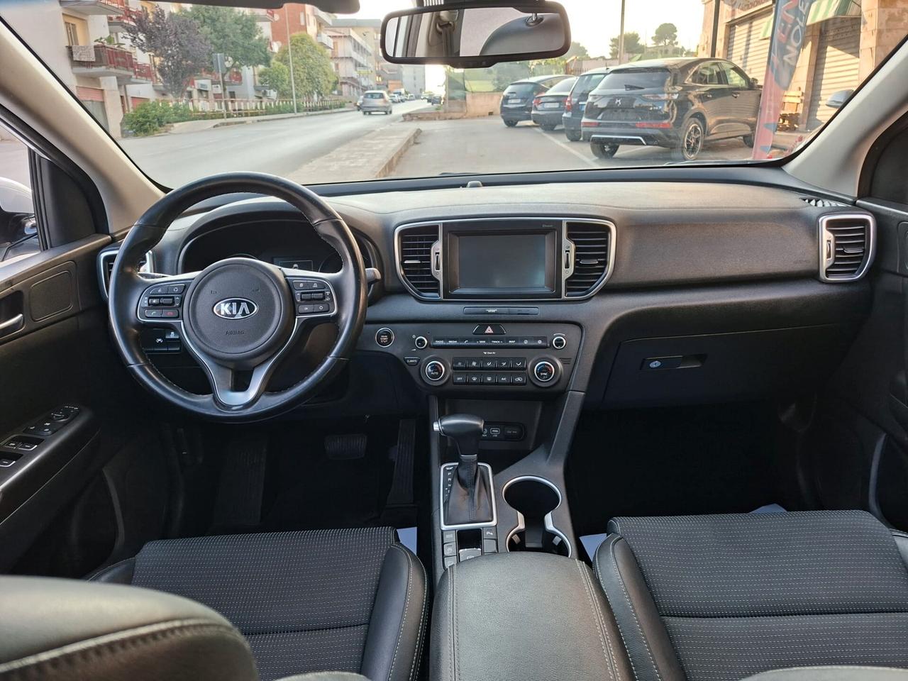 Kia Sportage 1.7 CRDI Cool * TETTO PANORAMICO APRIBILE * Full * Garantita 12 Mesi