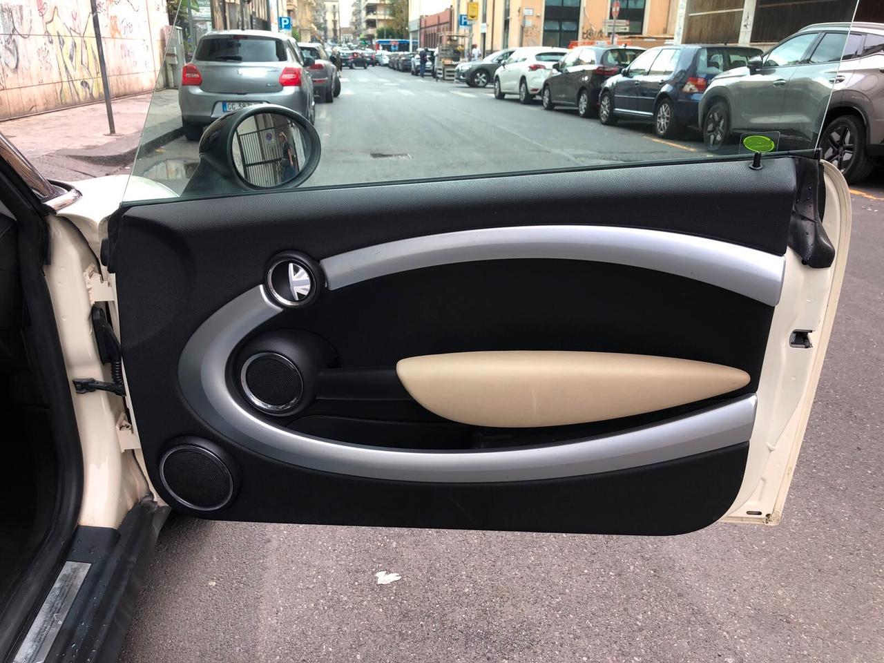MINI Cooper D 1.6 Diesel – Cambio Automatico – Anno 2010