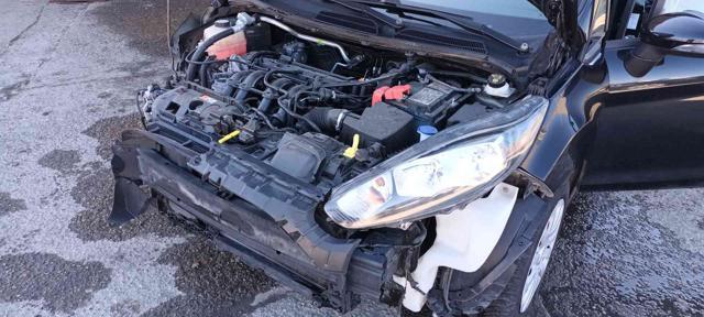 FORD Fiesta 1.2 5 porte INCIDENTATA