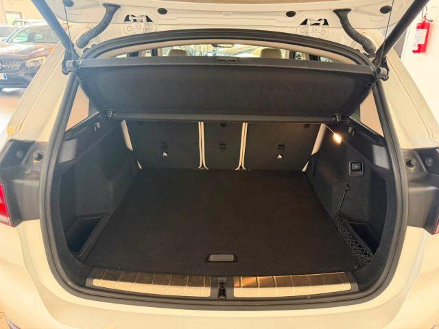 BMW X1 xDrive18d xLine //HEAD UP//LED//PELLE//