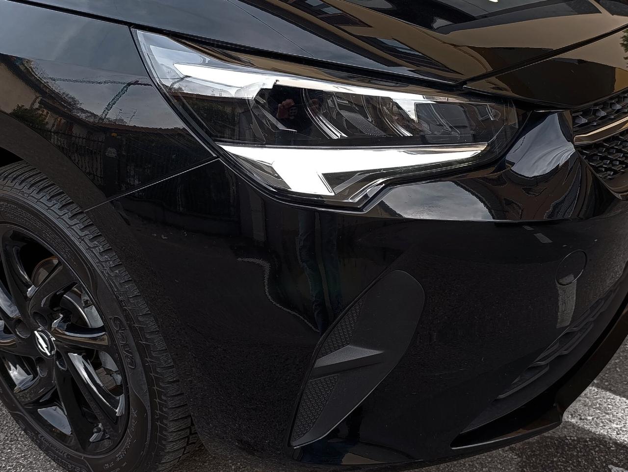 Opel Corsa 1.2 Edition Black 75cv