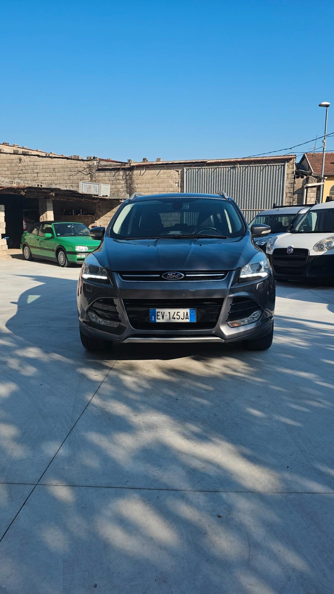 Ford Kuga 2.0 TDCI 163 CV 4WD Powershift Titanium