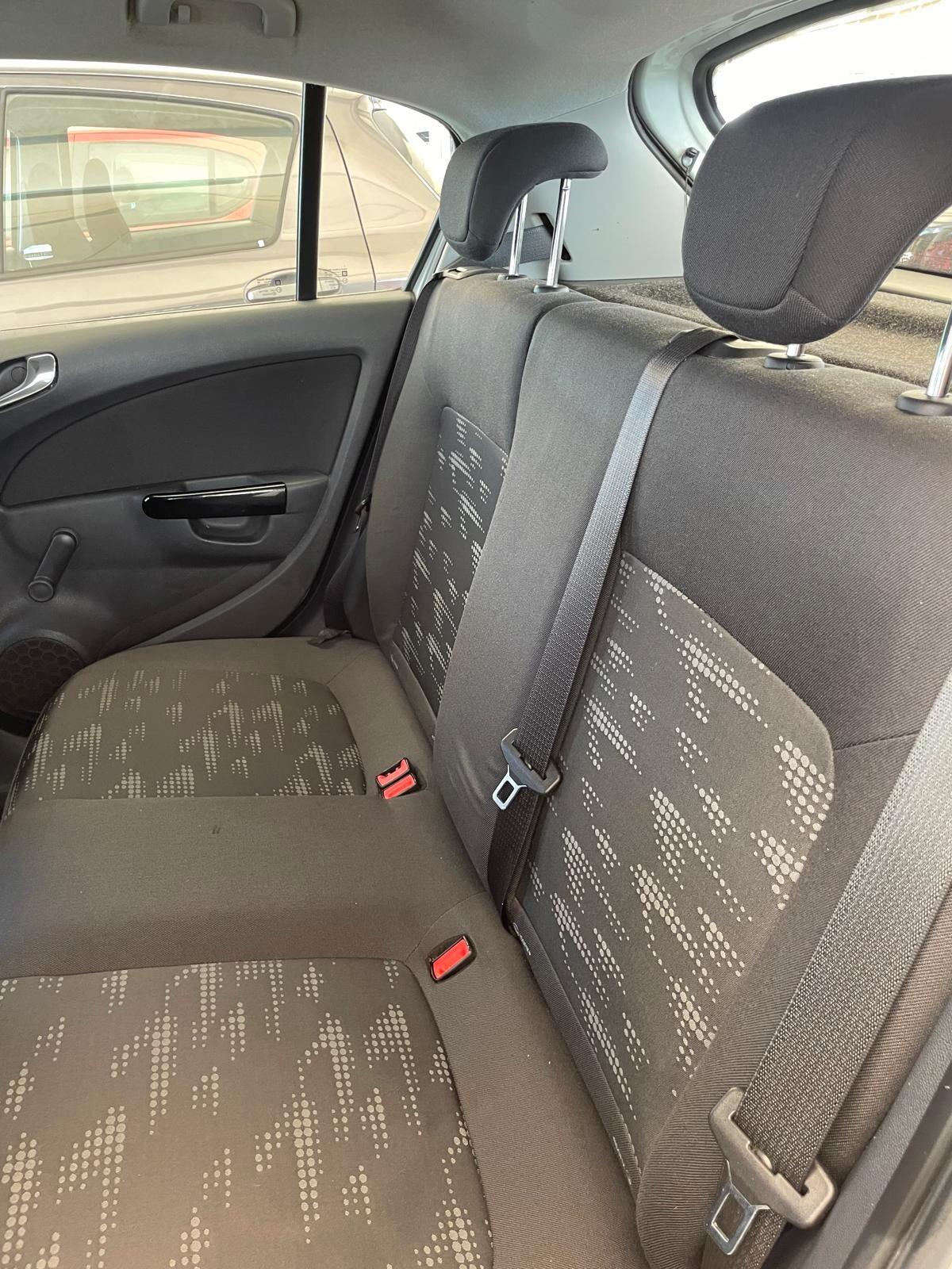 OPEL CORSA 1.3 DIESEL