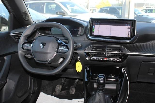 Peugeot 2008 1.2 puretech Allure 100cv con CarPlay