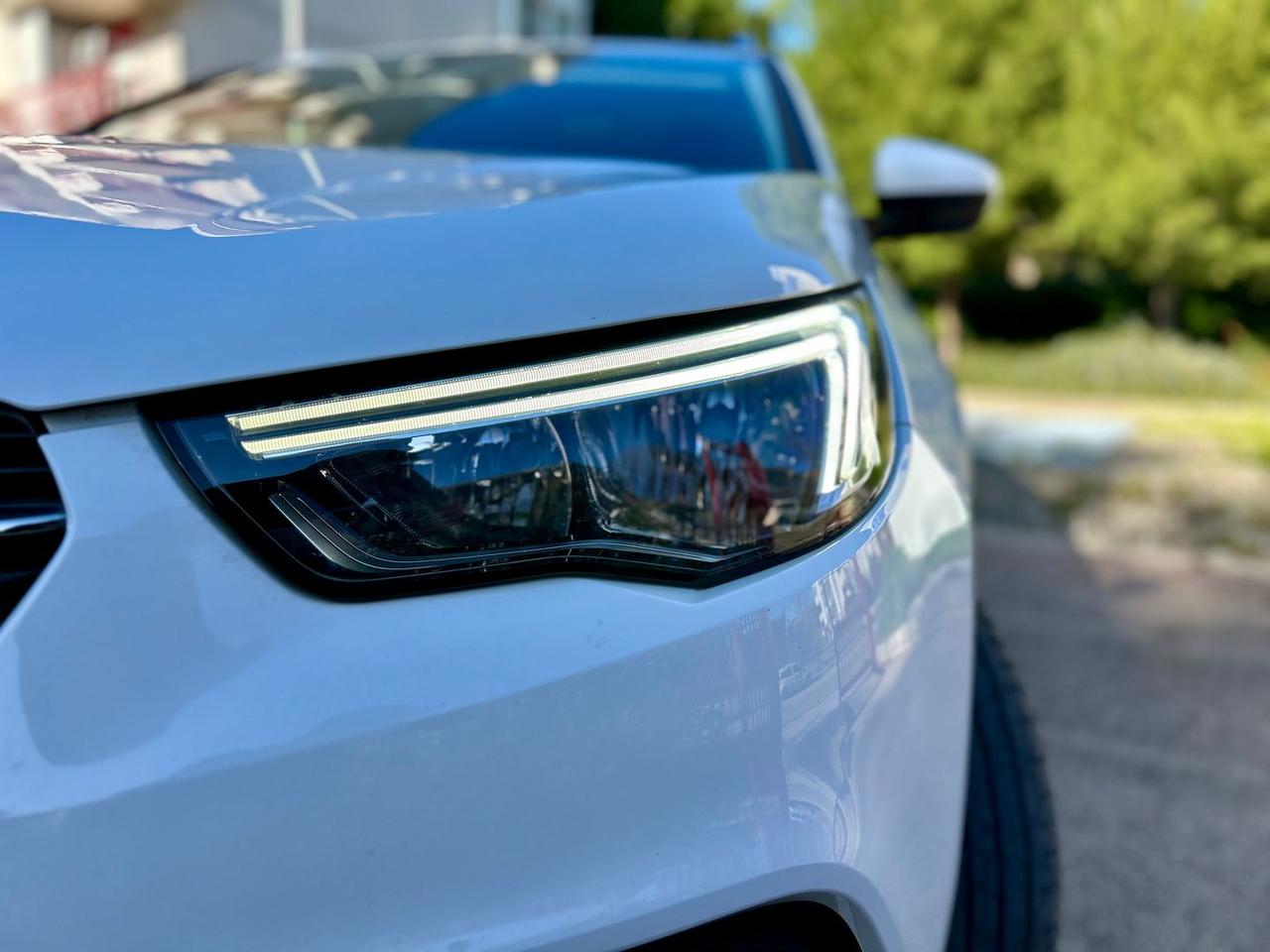 Opel Grandland X 1.5 D Ecotec Business #8479