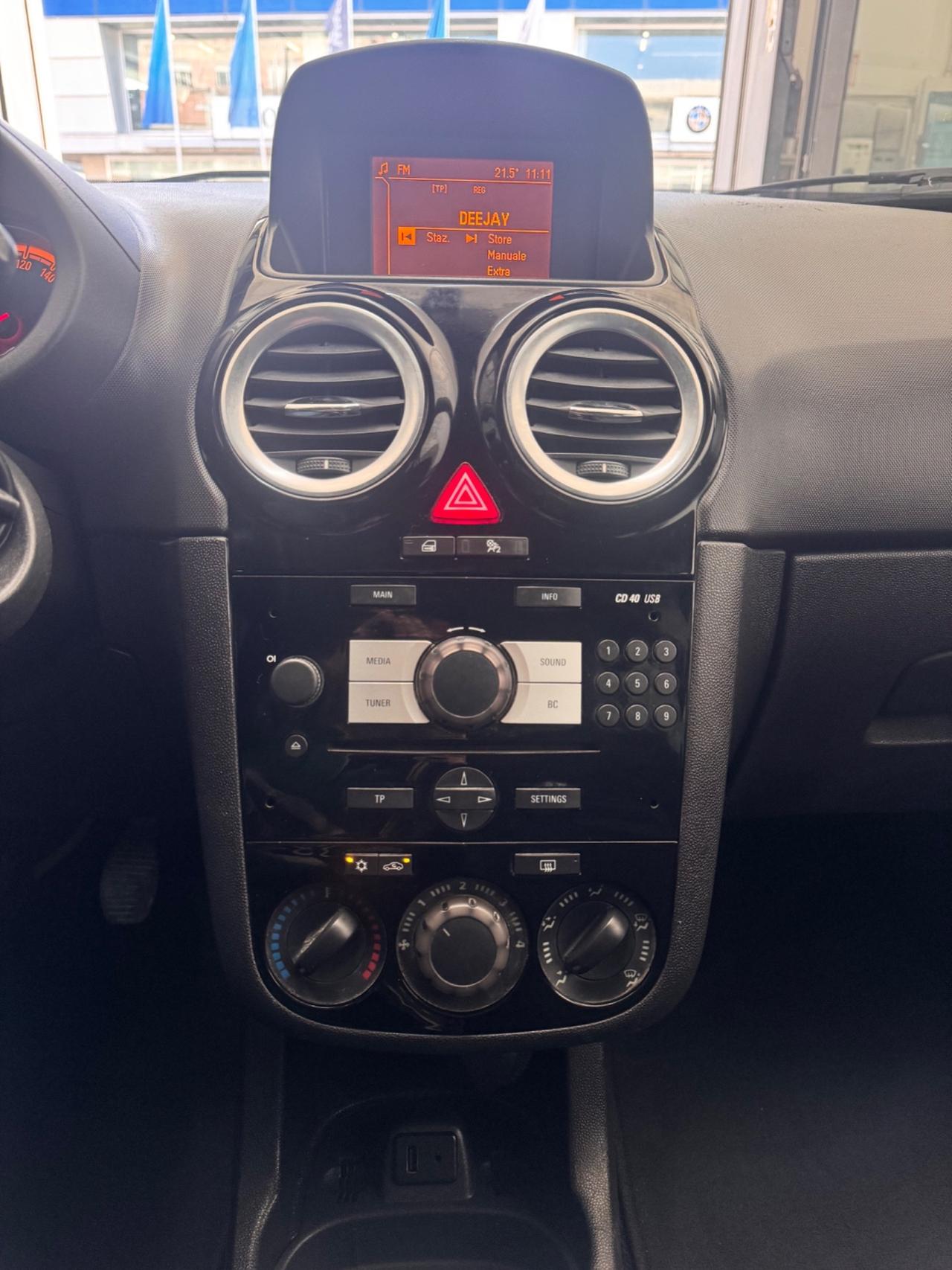 Opel Corsa 1.3 CDTi 75 Cv 5 Porte Sport - 10/2014