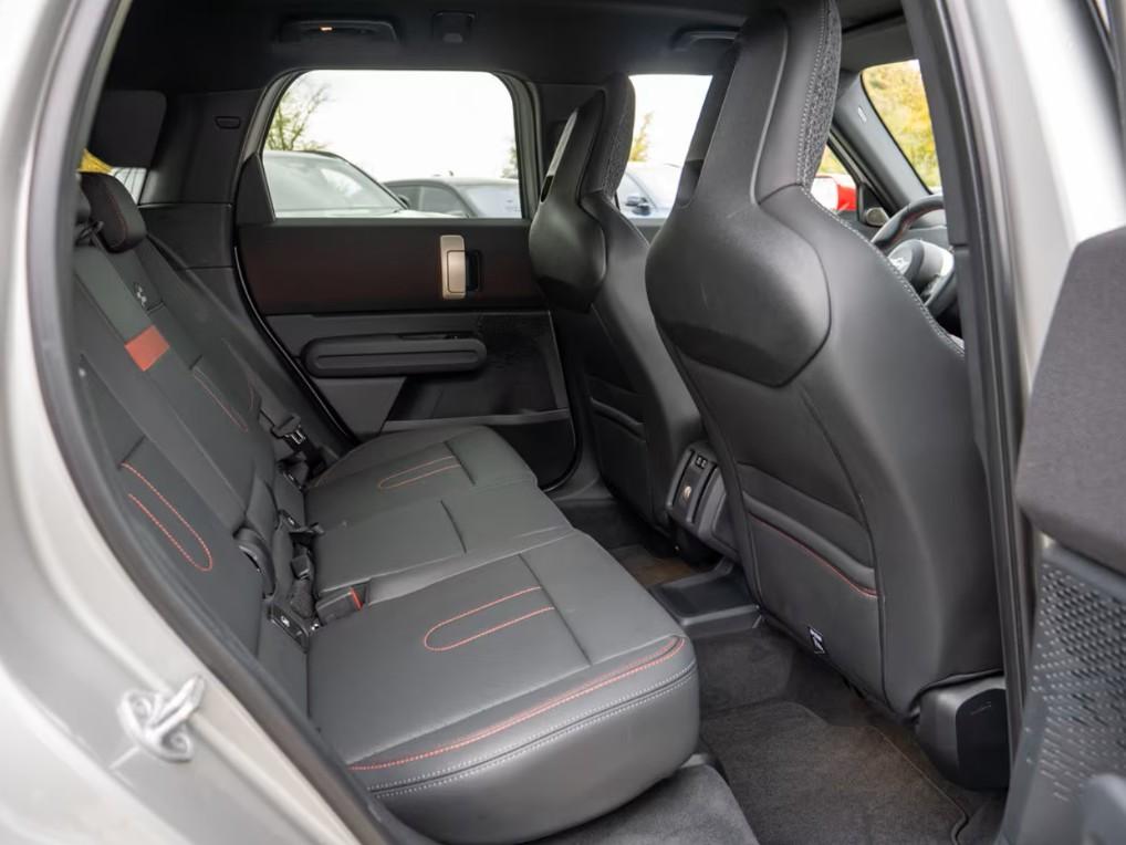 Mini Countryman JCW 2.0 John Cooper Works 300cv ALL4