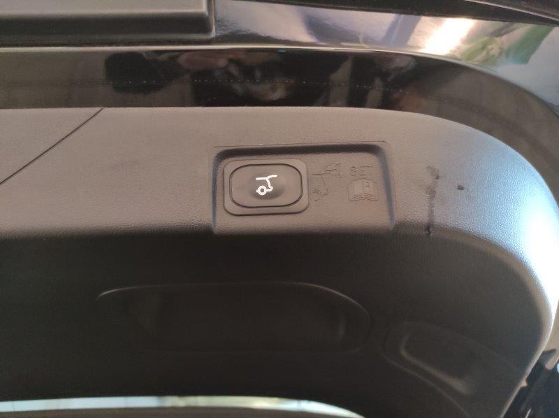 FORD Puma '19-> - Puma 1.0 EcoBoost Hybrid 155 CV S&S aut. ST-Line X