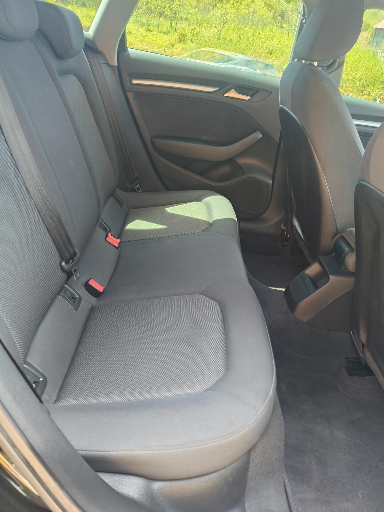 Audi A3 SPB 2.0 TDI S tronic Sport