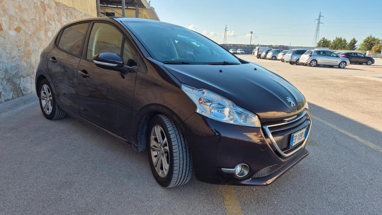 Peugeot 208 1.4 HDi 68 CV 5 porte Active