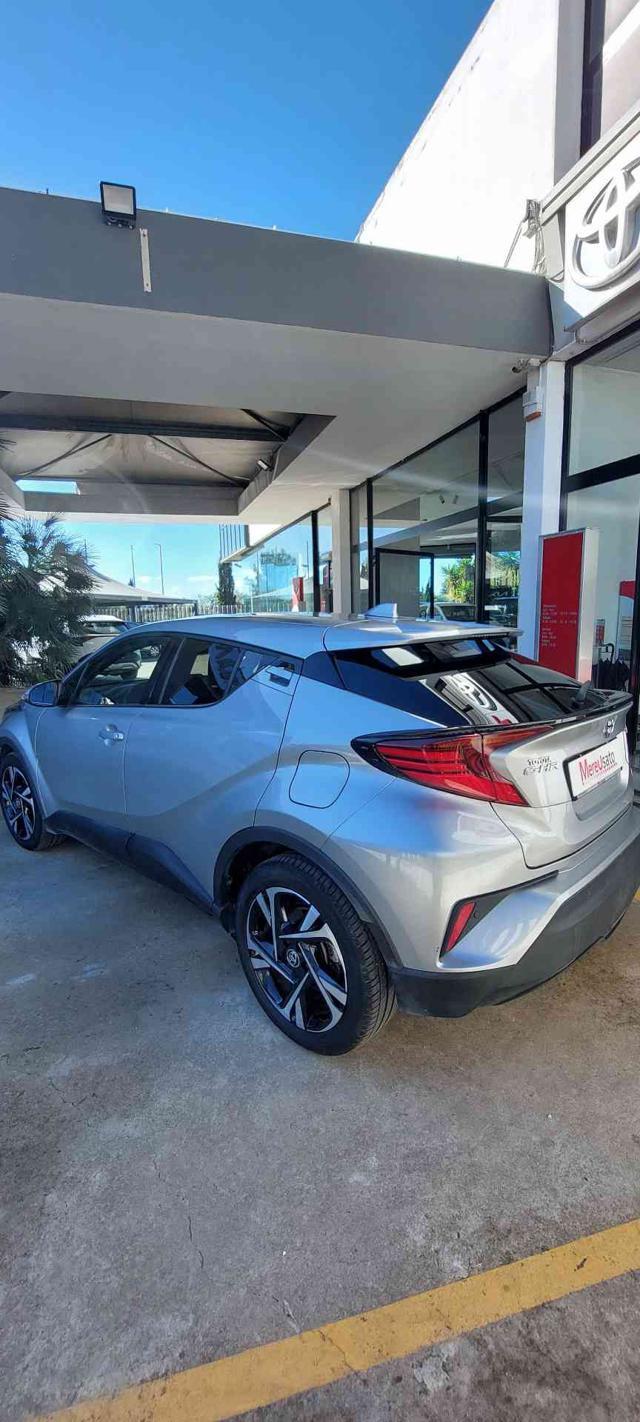 TOYOTA C-HR 1.8 Hybrid E-CVT Trend