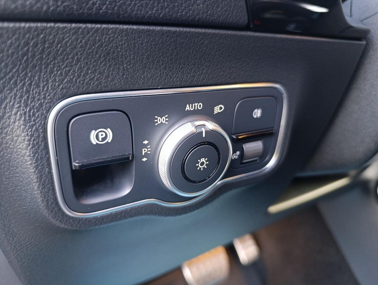 Mercedes Classe GLA 200 d Premium 4matic auto