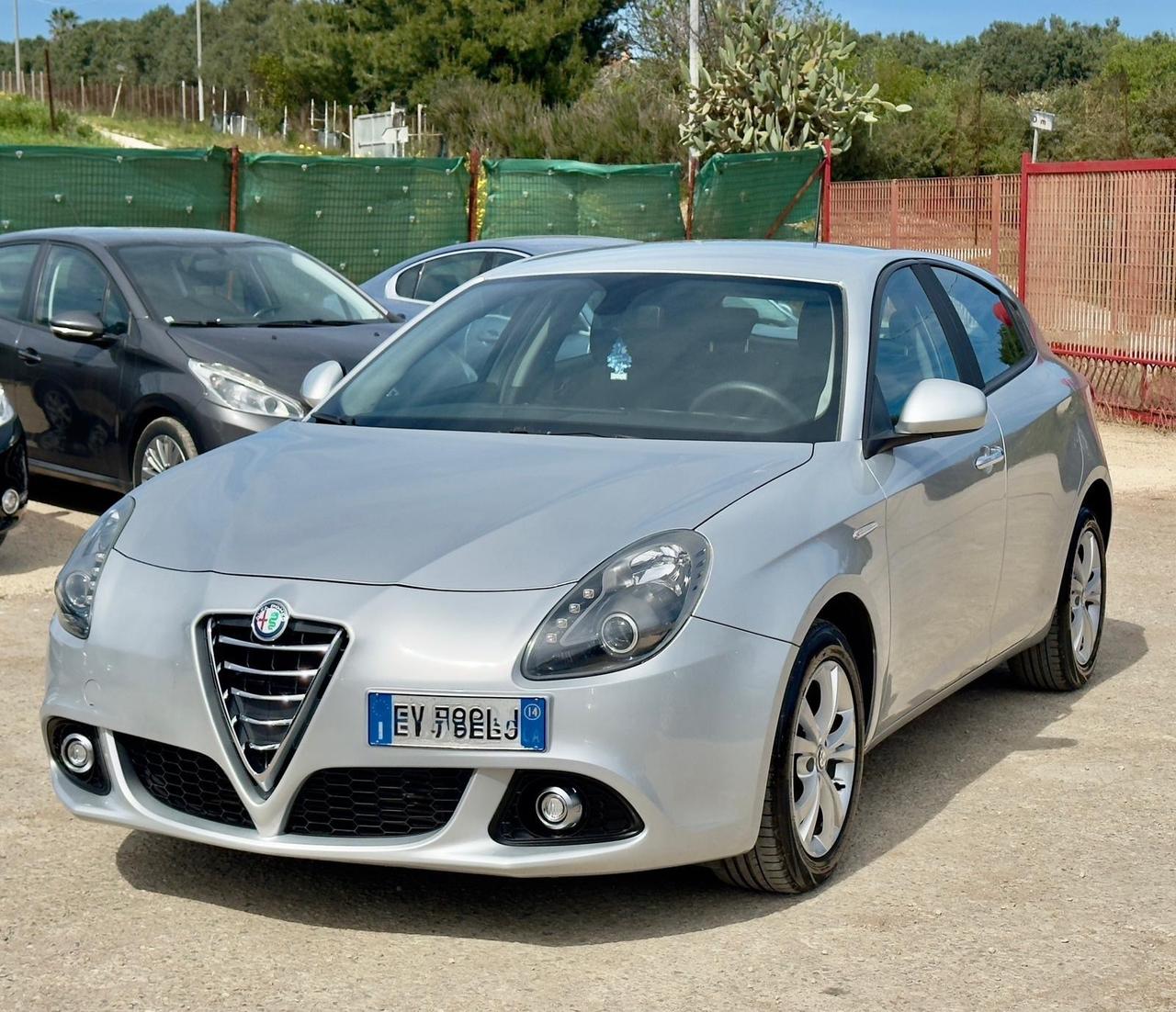 Alfa Romeo Giulietta 1.6 JTDm-2 105 CV Distinctive