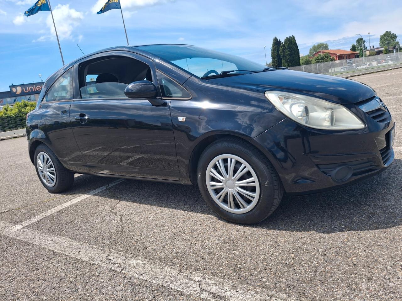 OPEL CORSA 1.2 Benzina Sport-OK NEOPATENTATI-