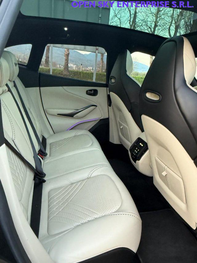 ASTON MARTIN DBX DBX