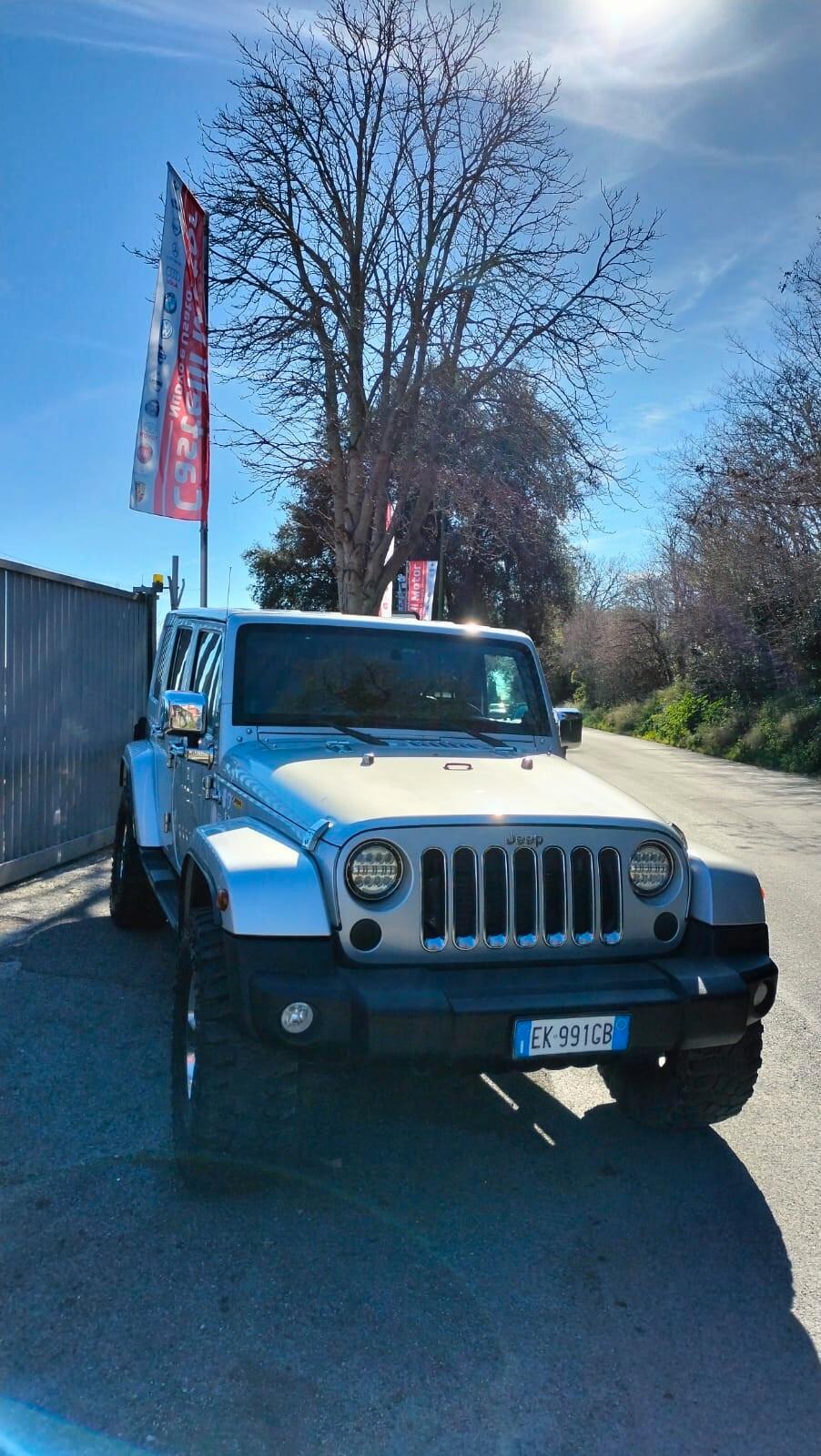 Jeep Wrangler Unlimited 2.8 CRD DPF Sahara