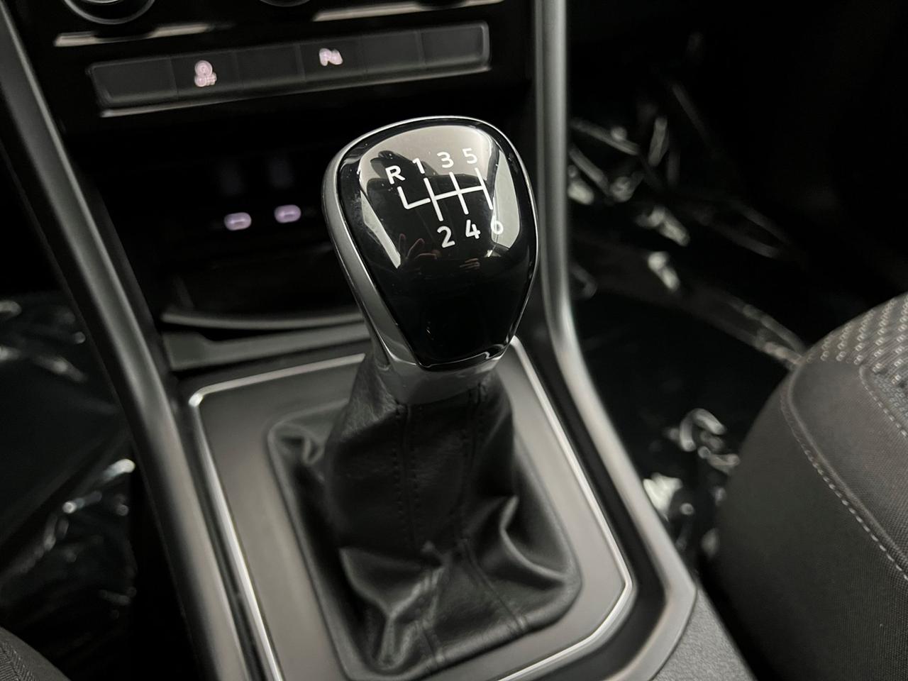 VOLKSWAGEN Touran III 2015 Touran 2.0 tdi Business 122cv