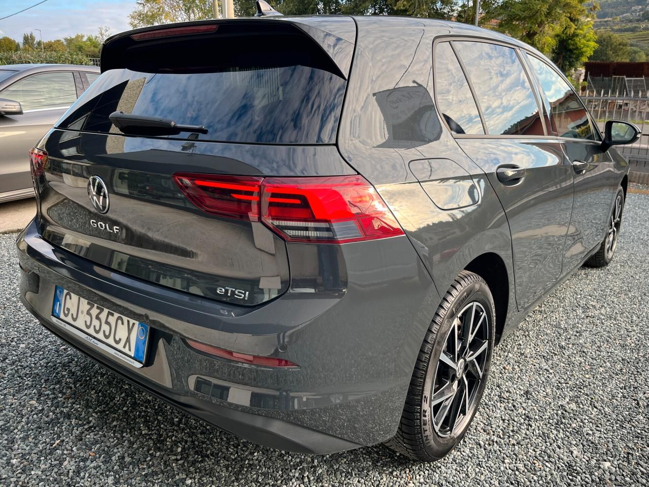 Volkswagen Golf 1.0 TSI EVO Life NEOPATENTATI