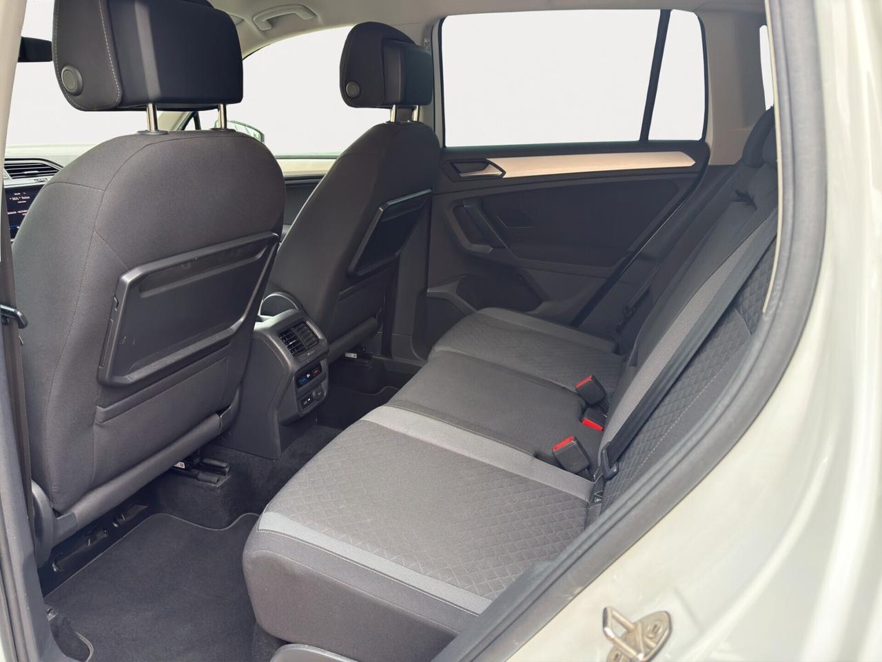 Volkswagen Tiguan 2.0 TDI 150 CV DSG R-Line - 2019