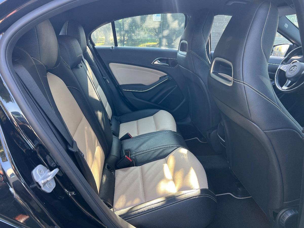 MERCEDES - Classe A - 180 CDI BlueEFFICIENCY Automatic Premium FULL