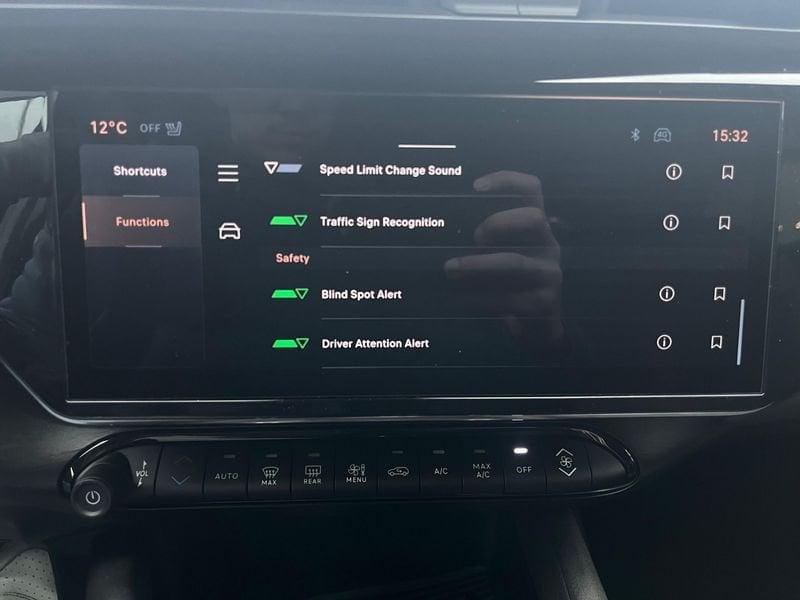 Alfa Romeo Junior Junior 1.2 145 CV Hybrid eDCT6 Speciale