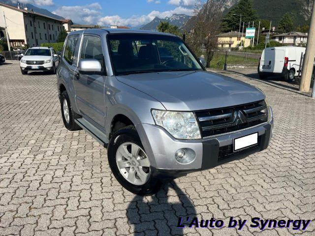 MITSUBISHI Pajero 3.2 DI-D 16V 3p. Invite