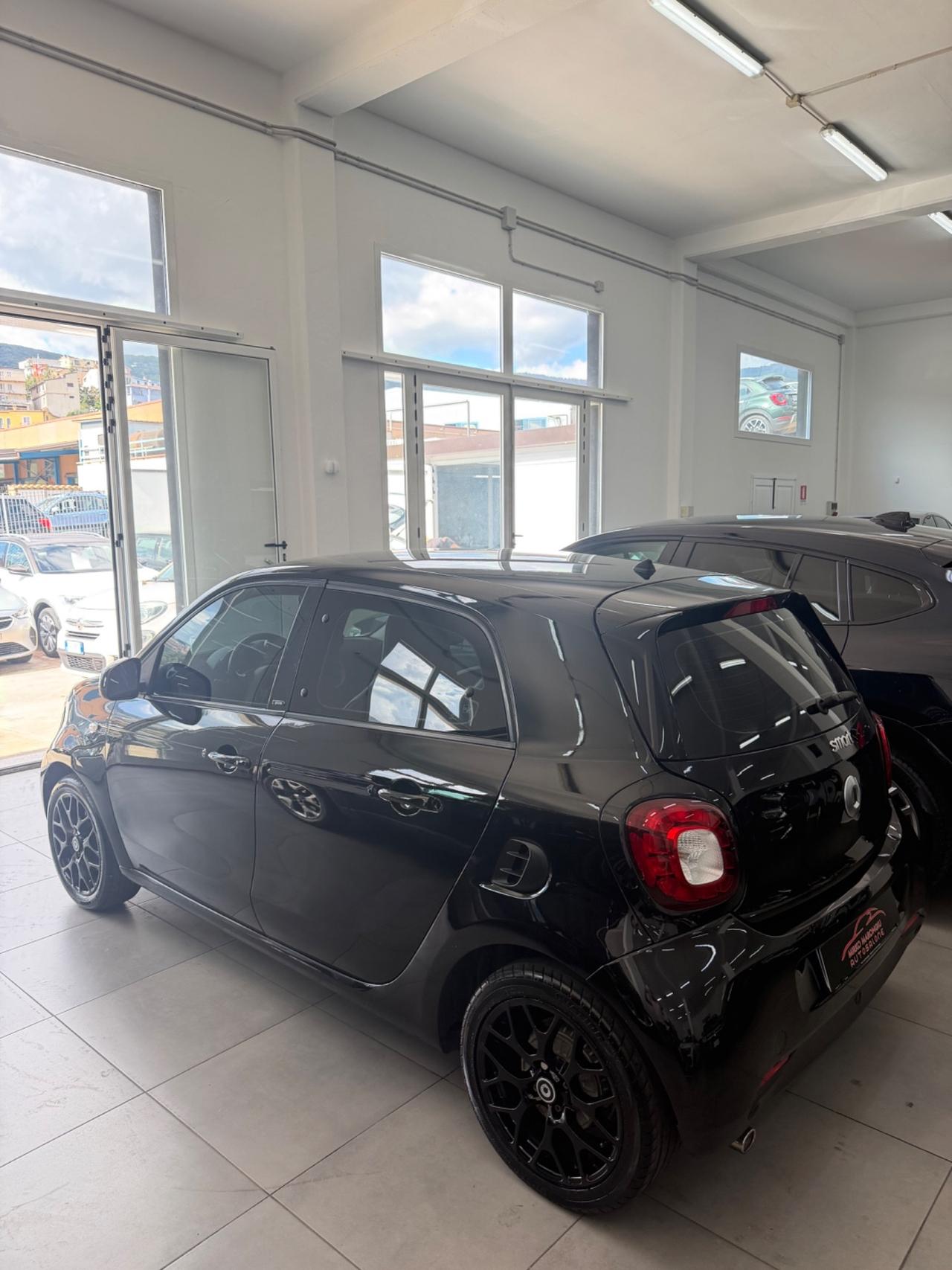 Smart FOR FOUR all.BRABUS FINANZIABILE