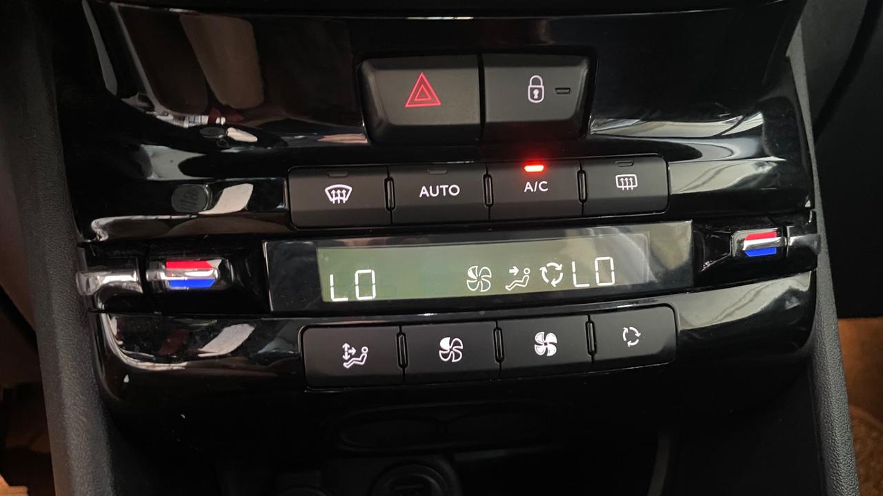 Peugeot 208 BlueHDi 75 5 porte Allure