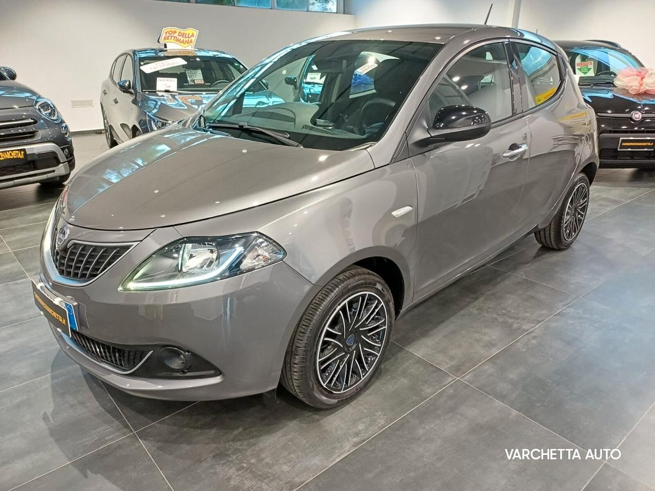 Lancia Ypsilon 1.0 FireFly 5 porte S&S Hybrid Gold Plus