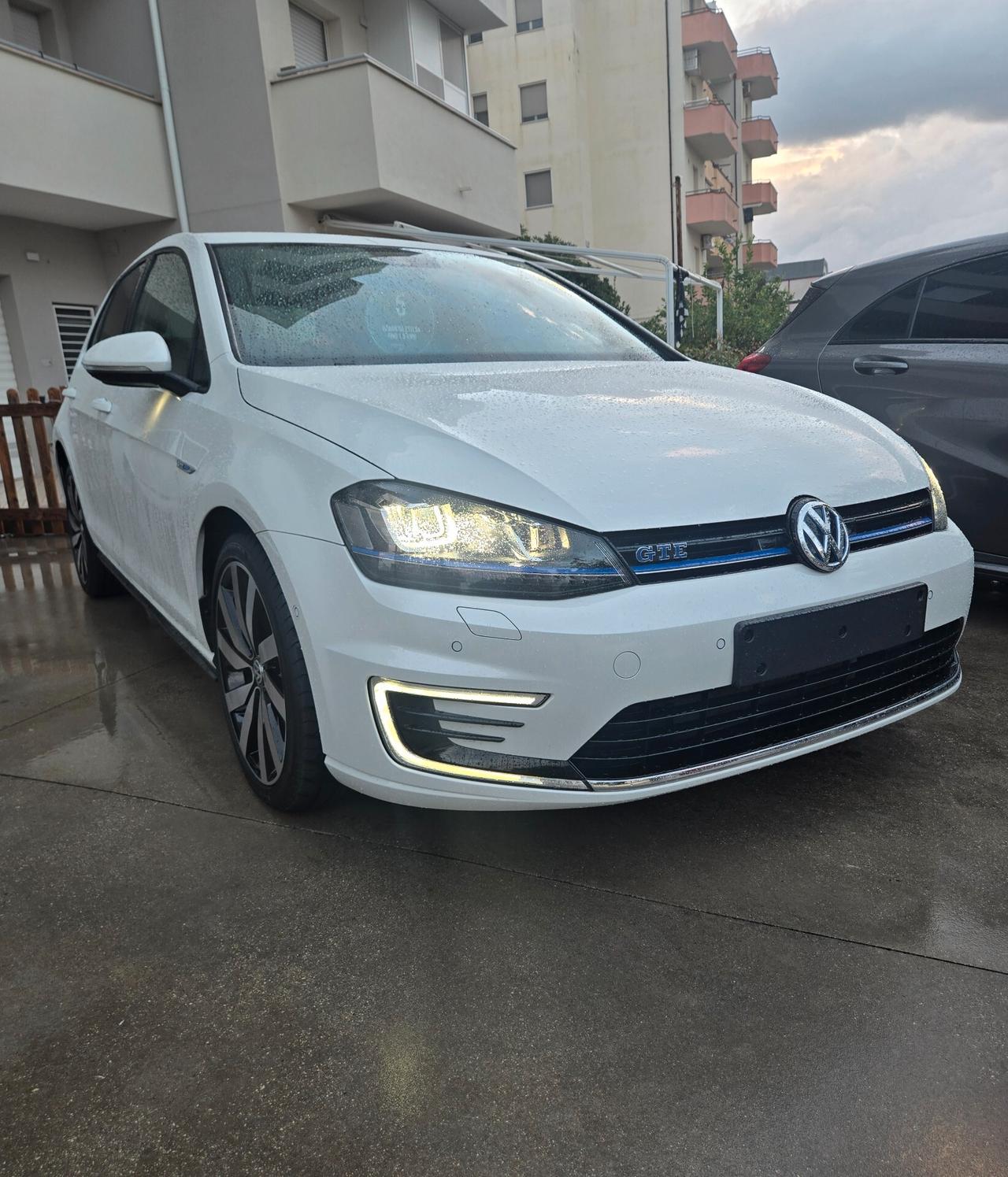 Volkswagen Golf GTE 1.4 TSI DSG 5p. Plug-In-Hybrid
