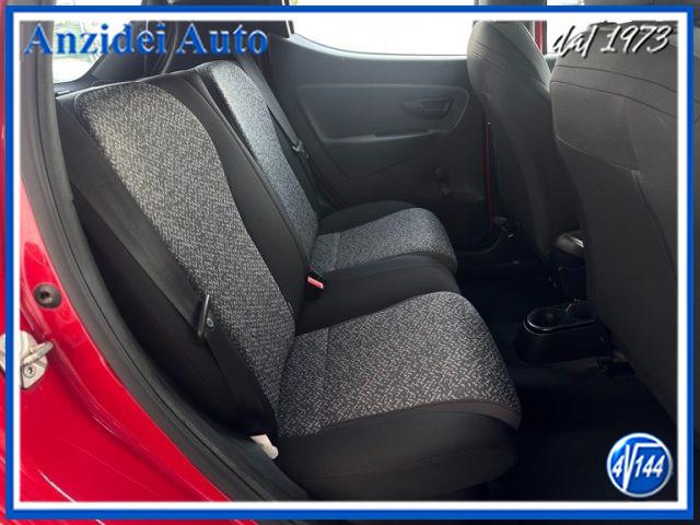 LANCIA Ypsilon 1.0 FireFly 70 Cv Hybrid Silver