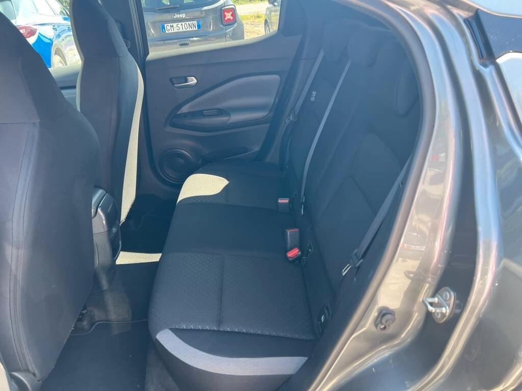 Nissan Juke 1.0 DIG-T 114 CV N-Connecta