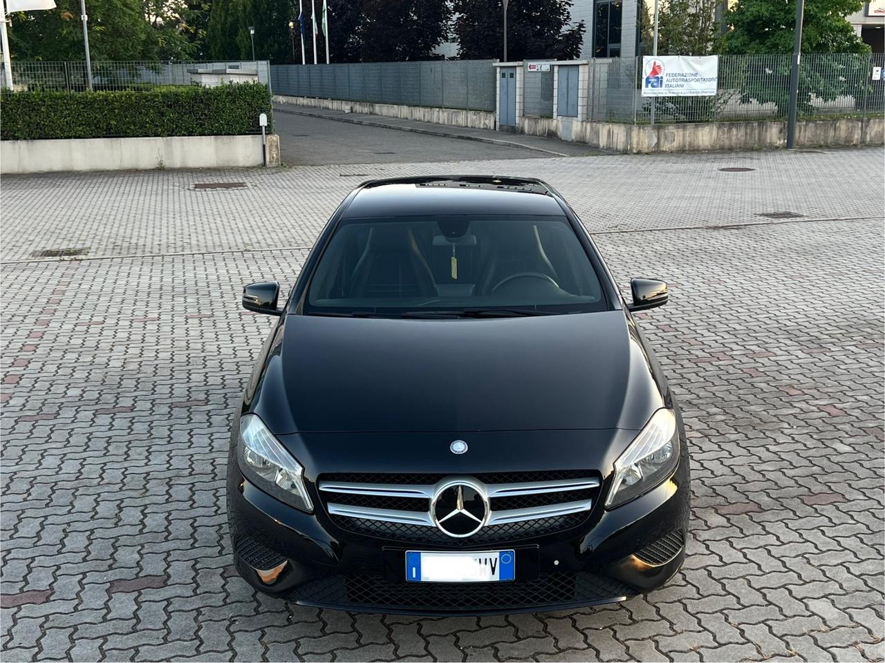 Mercedes-benz A 160 A 160 CDI Dark Night Edition