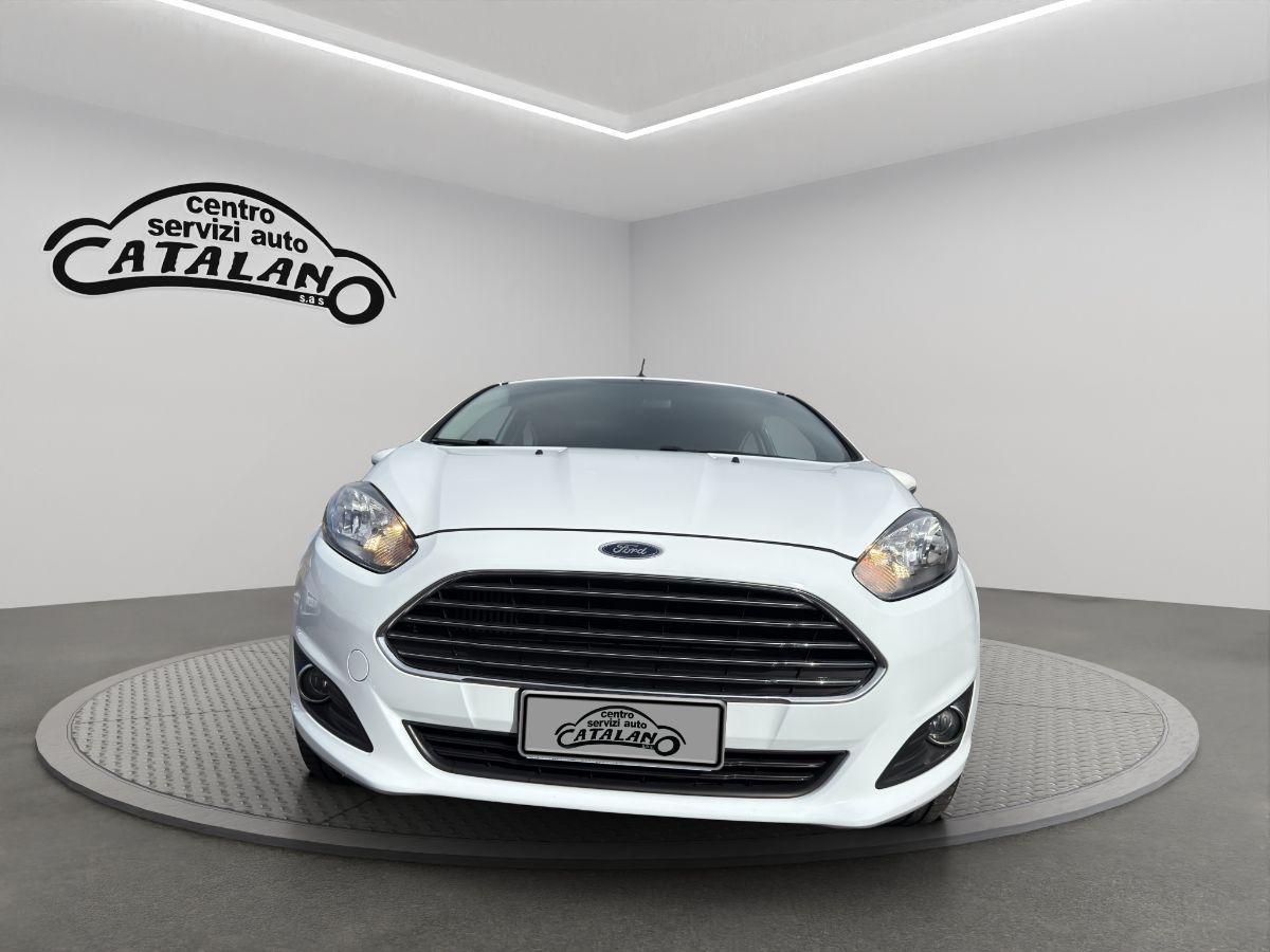 FORD - Fiesta - 1.5 TDCi 75 CV 5p. Black & White Edition