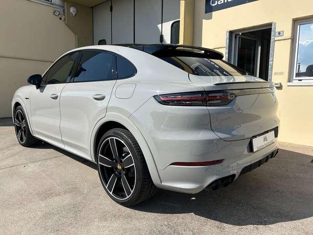 Porsche Cayenne Cayenne Coupe 3.0 e-hybrid tip