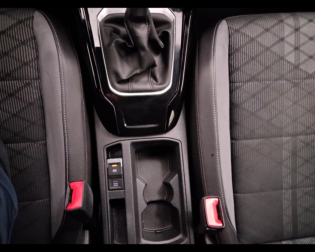 VOLKSWAGEN T-Roc I 2022 - T-Roc 1.5 tsi R-Line dsg