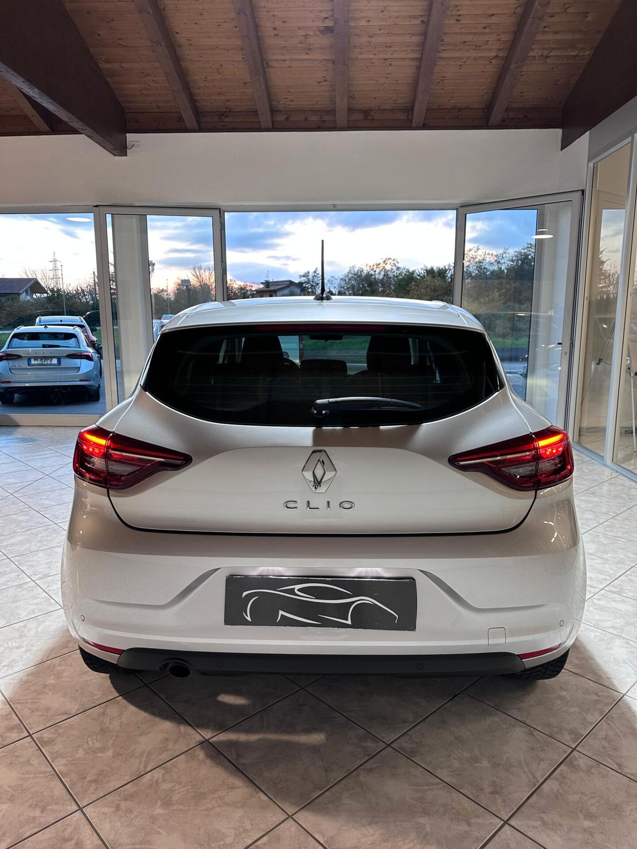 RENAULT CLIO BLUE DCI 100 CV 5 porte Evolution OK NEOPATENTATI