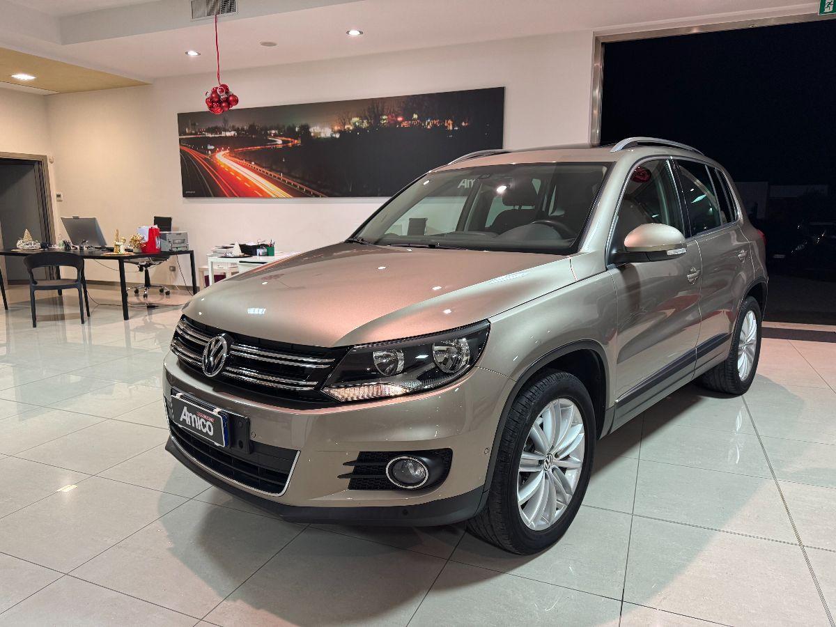 VOLKSWAGEN Tiguan 2.0 TDI 110 CV Sport & Style Tetto