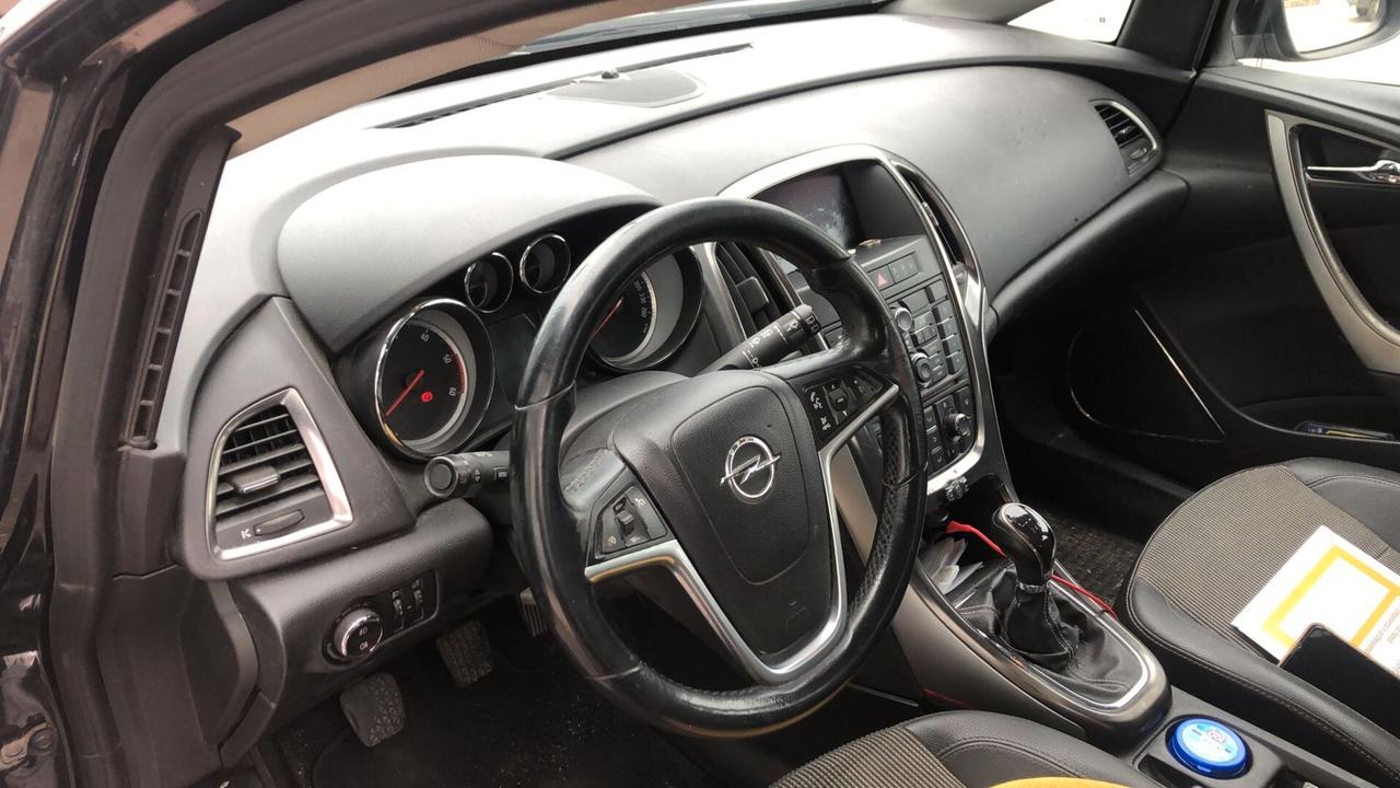Opel Astra 1.6 CDTI 136CV EcoFLEX S&S Sports Tourer Cosmo