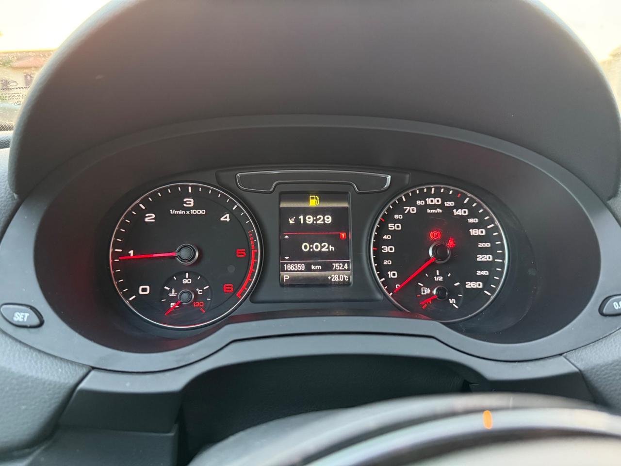 Audi Q3 2.0 TDI 150 CV S tronic S-lline