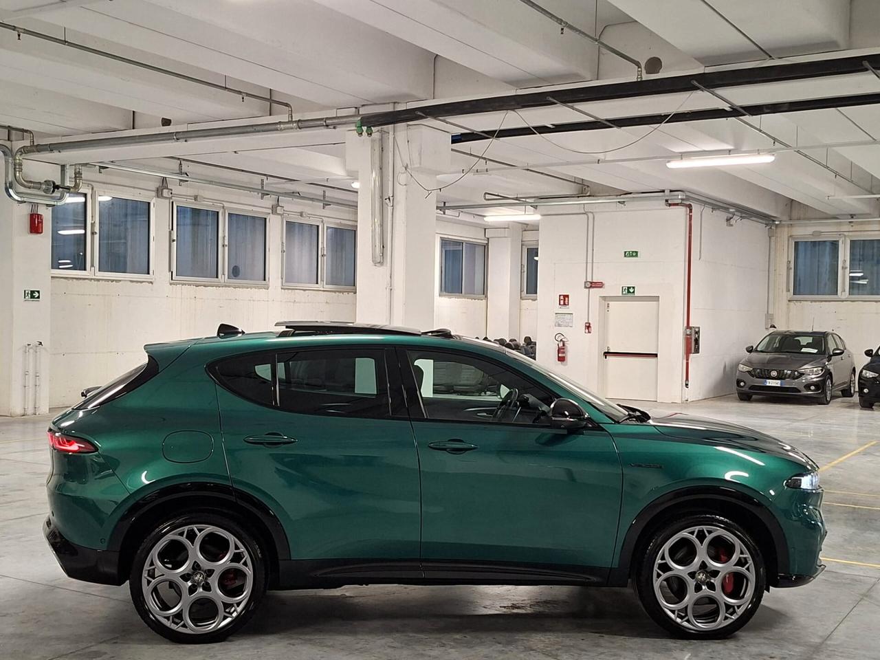 Alfa Romeo Tonale 1.3 Plug-In Hybrid Veloce Q4 AT6
