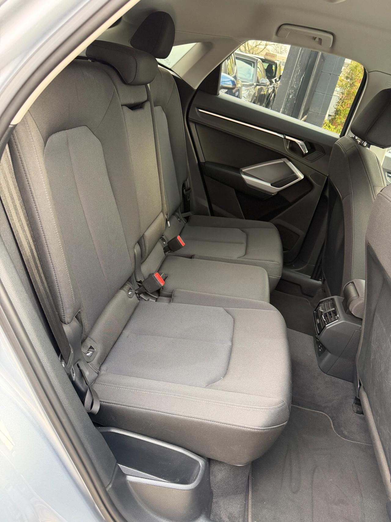 Audi Q3 SPB 45 TFSI quattro S tronic line edition