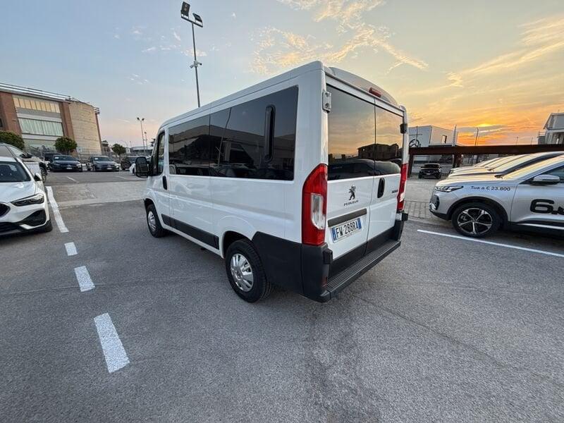Peugeot Boxer 330 BlueHDi 140 S&S PC-TN Premium