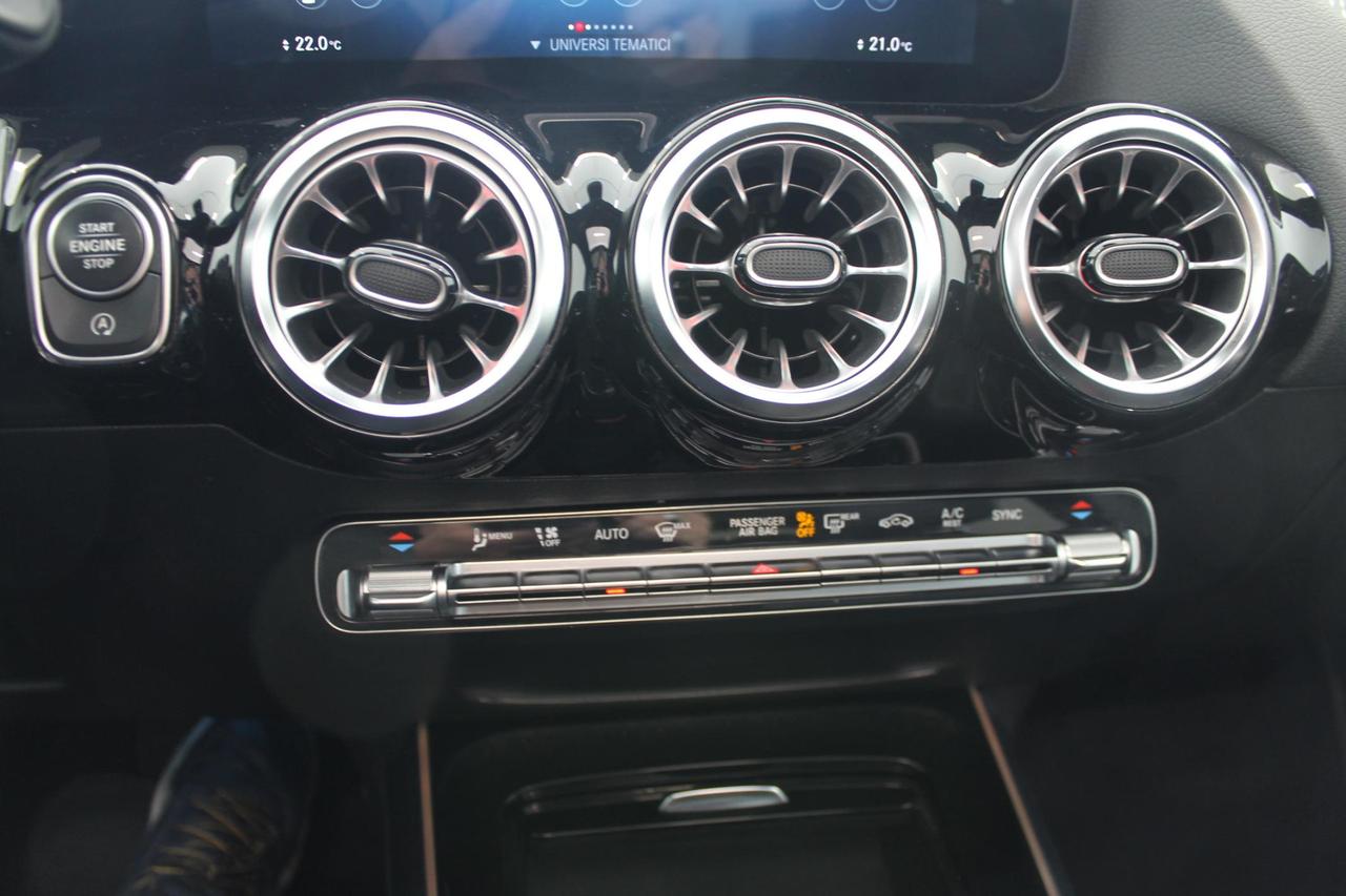 Mercedes GLA 200 d Auto Sport Plus TETTO + FULL LED
