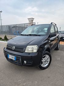 Fiat Panda 1.2 4x4 Climbing BENZINA/METAN0
