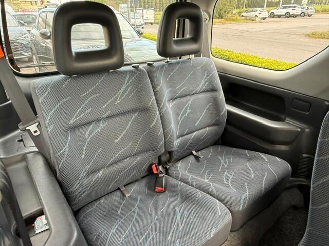 Suzuki Jimny 1.3i 16V 4WD JLX solo 64000km!