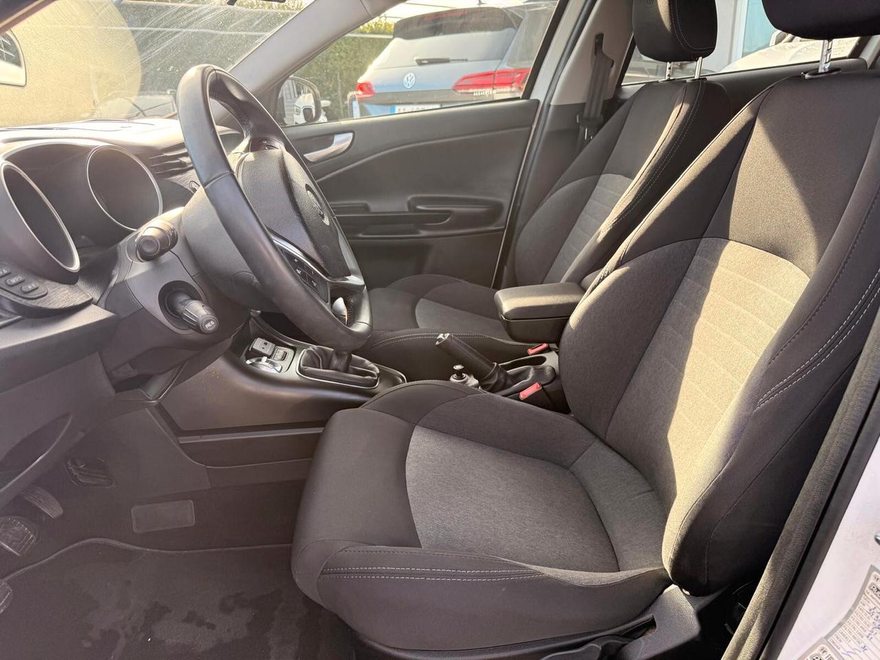 Alfa Romeo Giulietta 1.6 JTDm 120 CV cerchi 18" QV