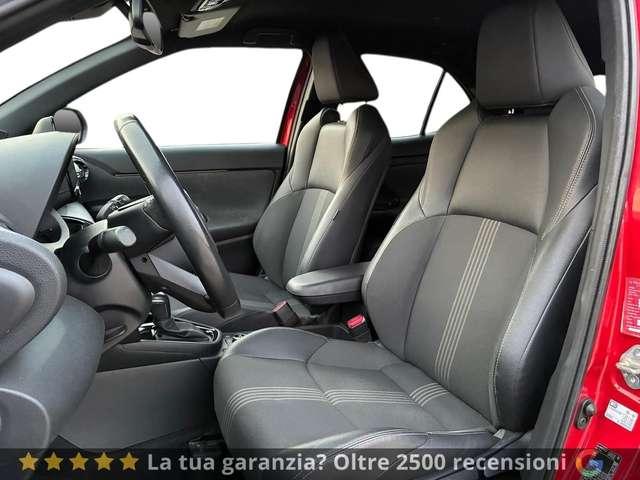Toyota Yaris Cross 1.5h Lounge fwd 116cv e-cvt