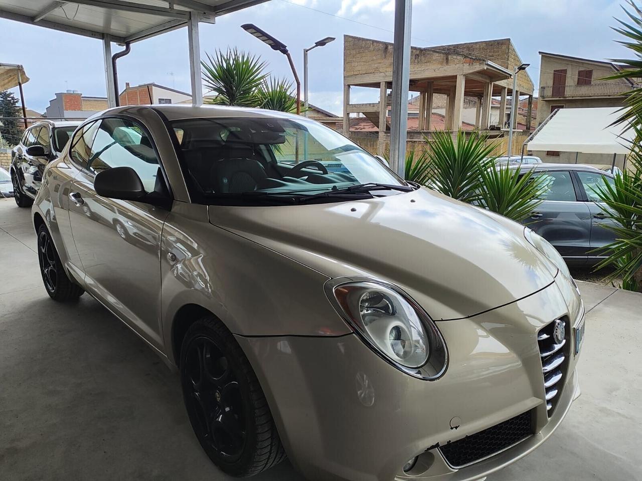 Alfa Romeo MiTo 1.6 JTDm 16V Distinctive Pack